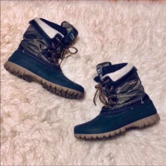 Cougar Creek Duck Boots - Picture 1 of 8